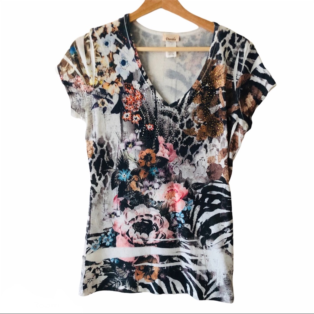 5 for $25| Davida embellished animal print tee L